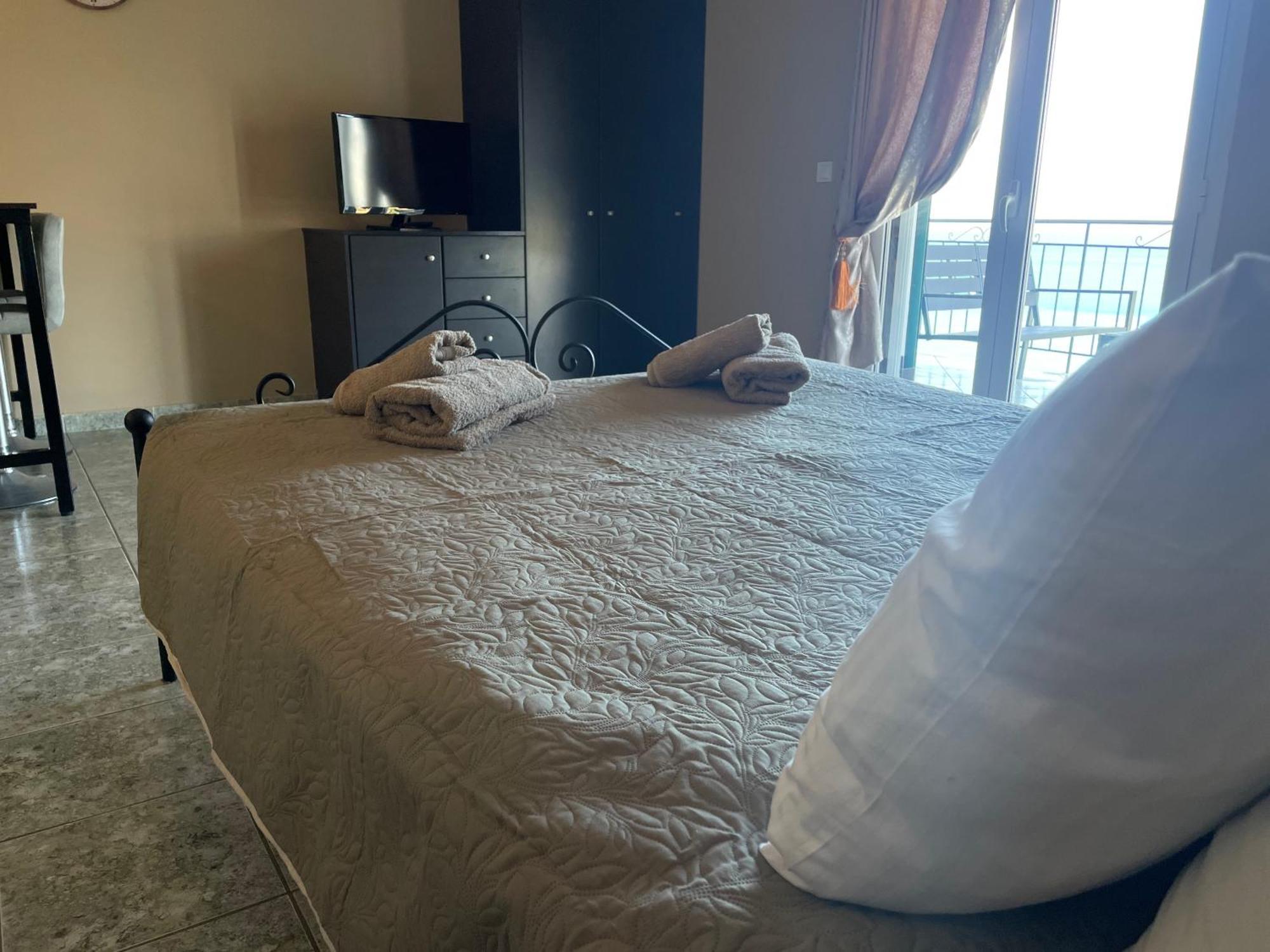 Maria Anastasia Studios Trapezaki  Ngoại thất bức ảnh